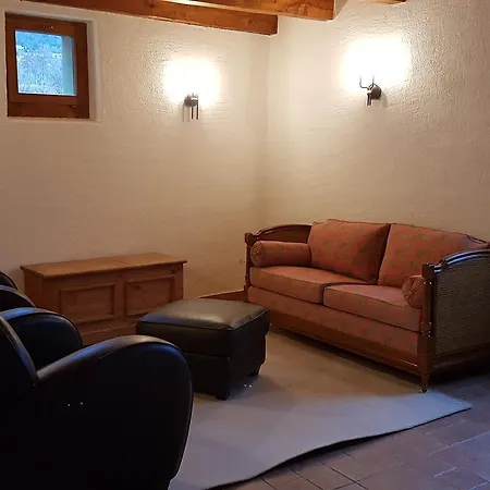 Domaine De Gobelet Apartment